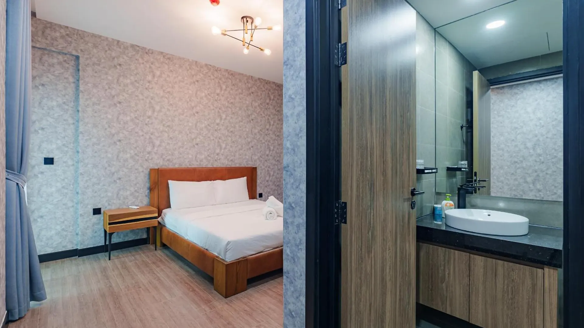 Imperial De La Sol District 4 Apartment Ho Chi Minh City